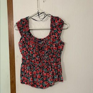 Old Navy Red & Black Floral Sleeveless Top Size Medium